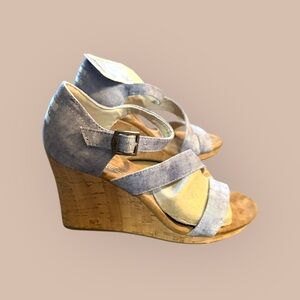 Toms Stylish Denim Wedge Sandals Size 9